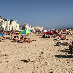 Cerca De La Playa Victoria De Cádiz